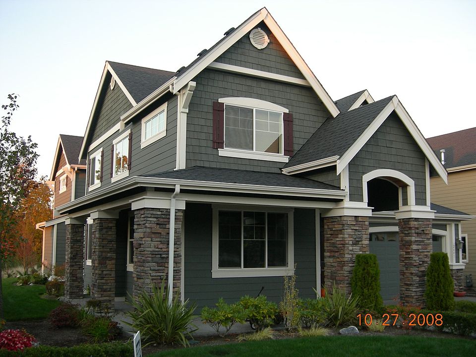 2nd image of 2641 30th Ct NE