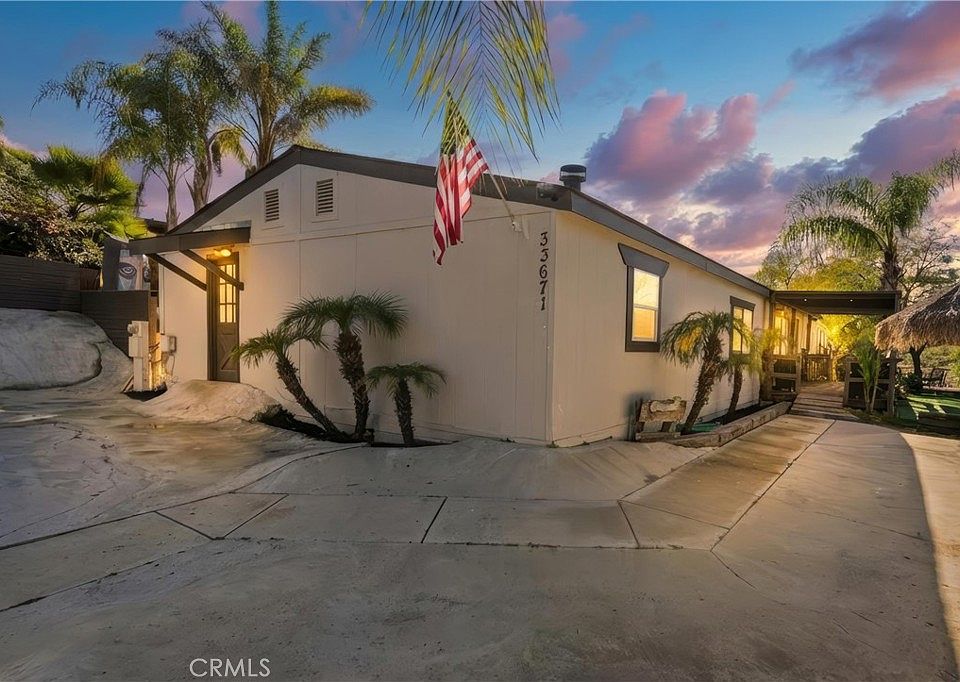 1st image of 33671 The Farm Rd