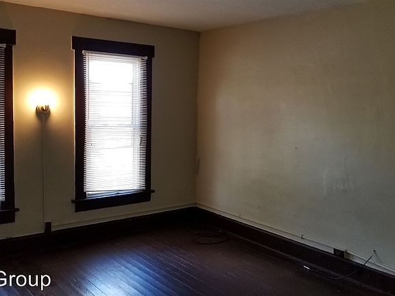 2nd image of 34-36 Midland Ave 34 Midland Ave