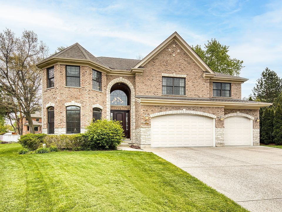 1st image of 731 S Michigan Ct