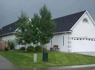 3938 Parkview Dr, Cheyenne, WY 82001