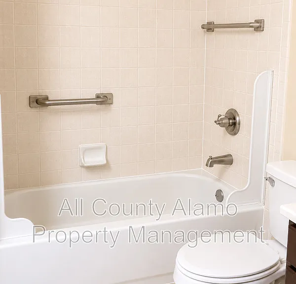 5914 Limestone Mill Dr — Photo 12