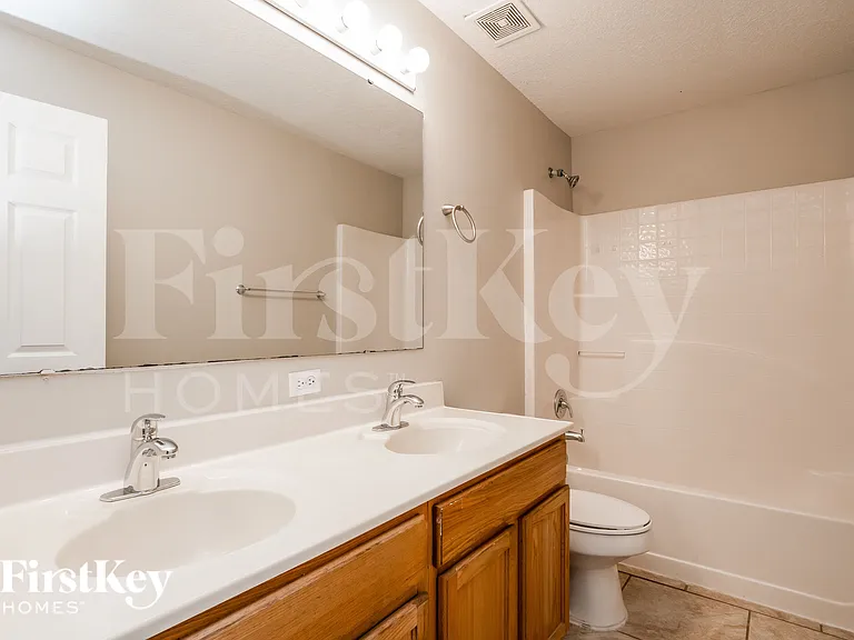 471 Koutnik Rd SE — Photo 6