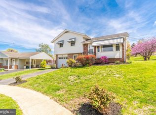 104 Rose Ct, Shillington, PA 19607