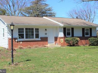 528 Longfellow Dr, Lancaster, PA