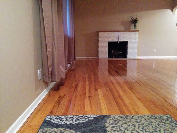 5th image of 955 E 31st Ave
