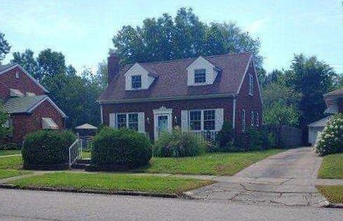 2nd image of 2748 State St