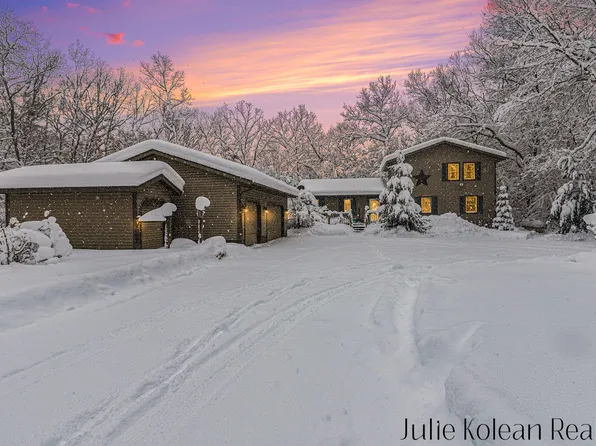 4035 Evanston Ave, Muskegon, MI 49442