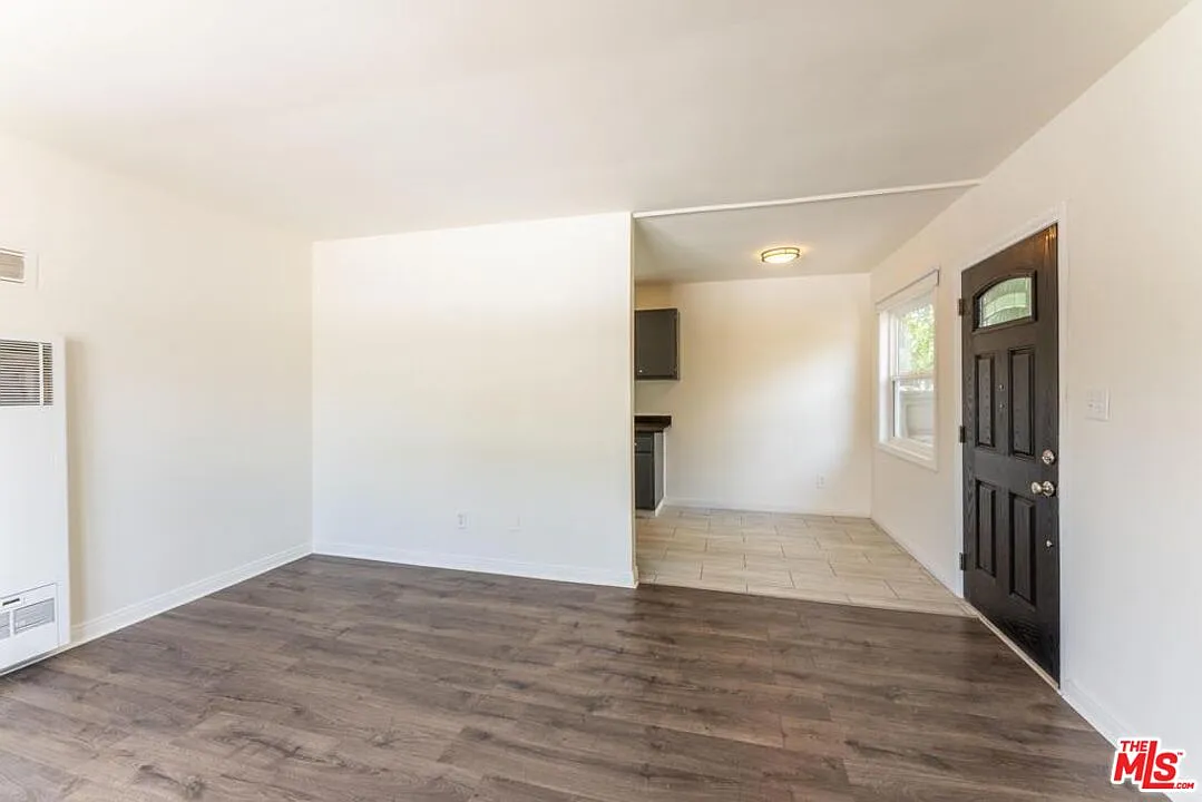 1 bed, 1.0 bath, $2,200 — Photo 2
