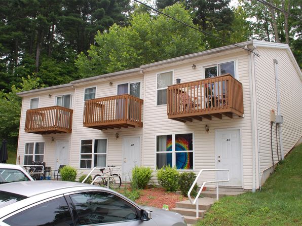 Richland Avenue Townhomes - Unit C1 | 1 Pomeroy Rd, Athens, OH