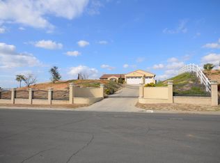 16550 Eagle Peak Rd, Riverside, CA 92504