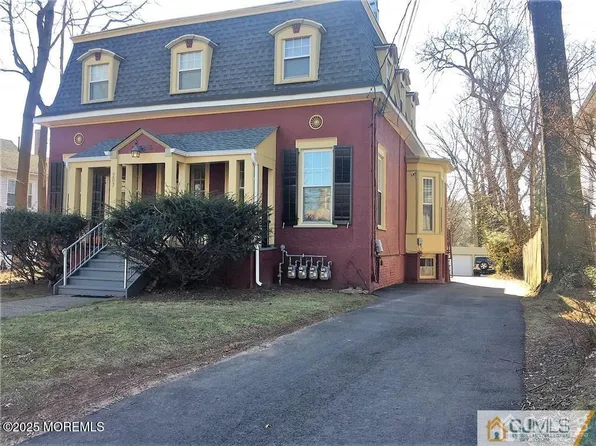 207 Woodbridge Ave #A, Metuchen, NJ 08840