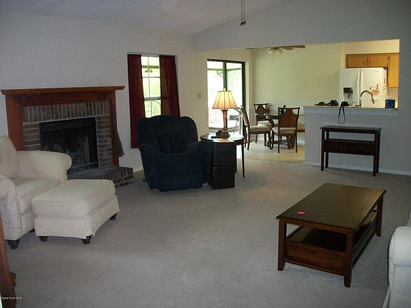 3rd image of 1761 Plantation Cir SE