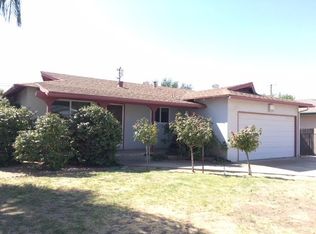 2161 Hillcrest St, Selma, CA 93662