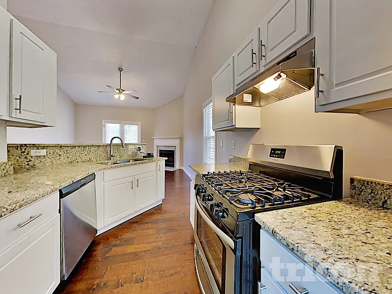 806 Board Walk Ct — Photo 10