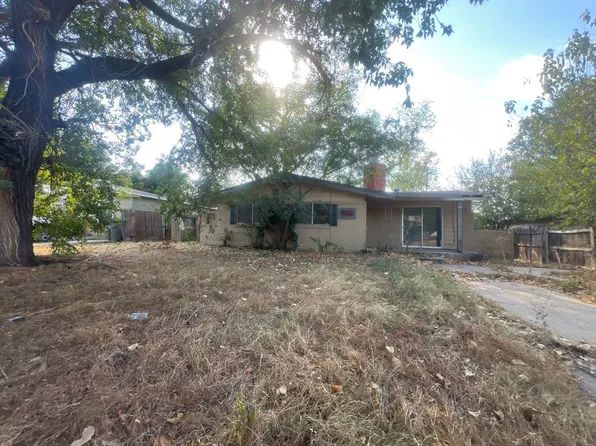 2214 NW 7th St, Lawton, OK 73507