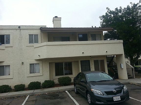 2nd image of 367 Roosevelt St #B6
