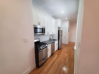 Rented by Evergreen Realty & Investments