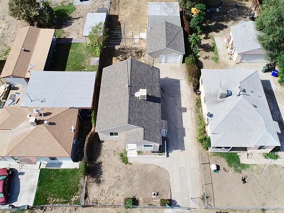 3rd image of 7168 Dwight Way