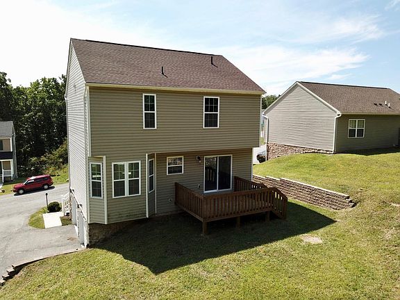5th image of 1475 Sherwood Dr