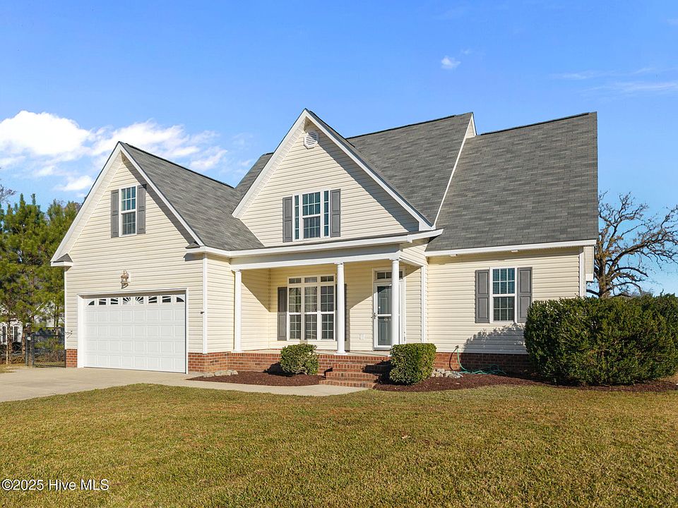 1st image of 811 Bayhill Court