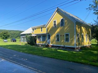 601 River Rd S, Putney, VT 05346