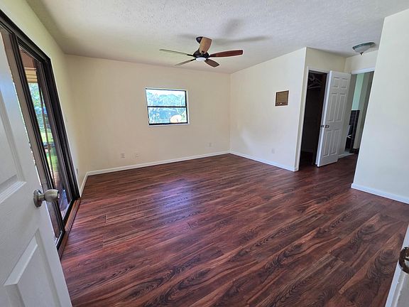 5th image of 6015 Silver Oak Drive