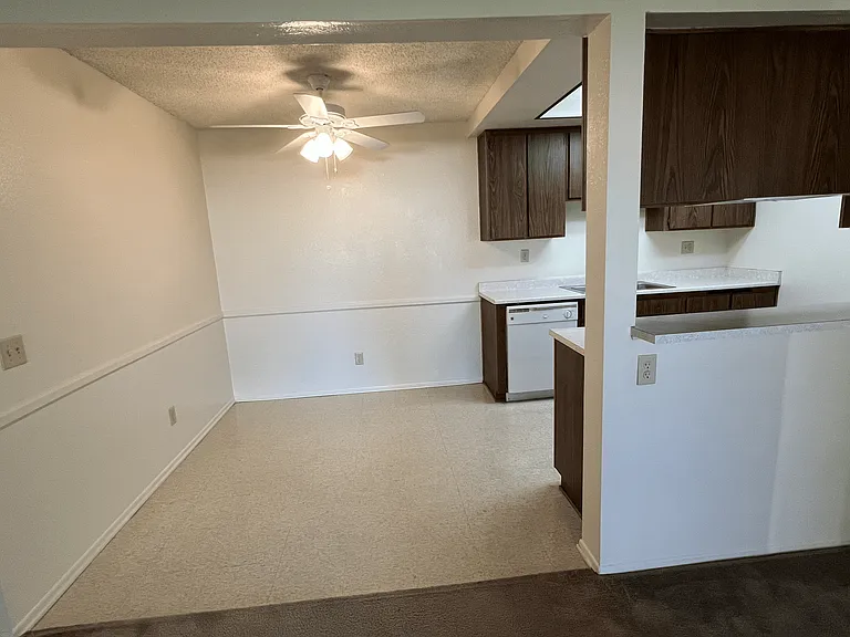 Park Terrace — Photo 9