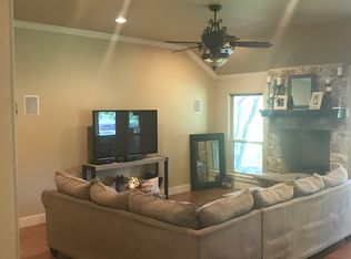 205 Sunday Dr, Burnet, TX 78611