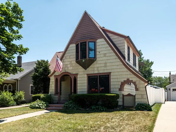 519 72nd STREET, Kenosha, WI 53143