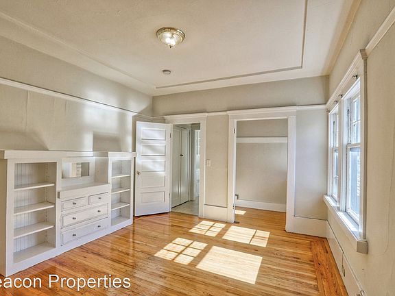 4th image of 742 Rand Ave APT 4