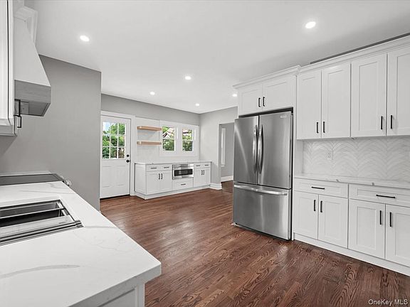 2nd image of 45 Edgewood Road
