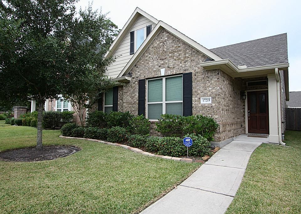 1st image of 17219 Lafayette Hollow Ln