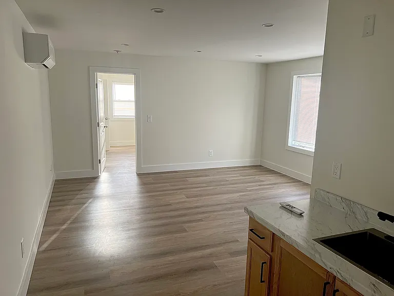 340 Washington Ave #1 — Photo 7