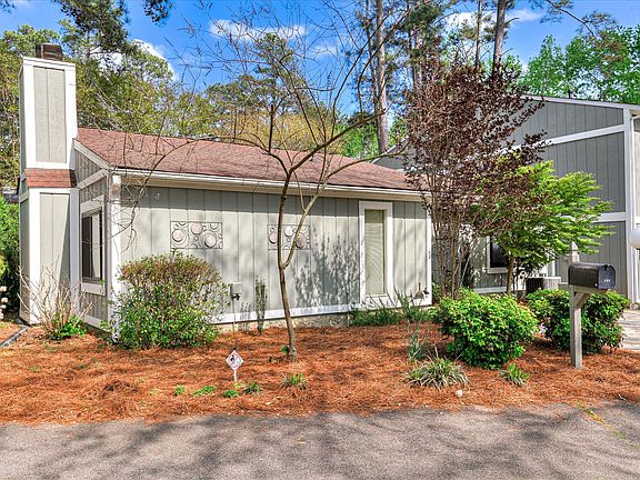3rd image of 436 Forest Hills Dr