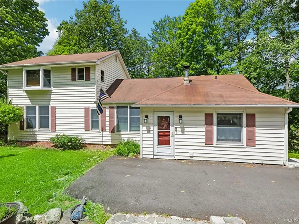 29 Olympus Road, Highland Mills, NY 10930