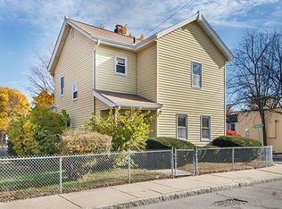 34 Canal St, Medford, MA 02155