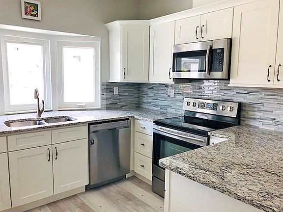 2nd image of 250 Las Palmas Blvd #250
