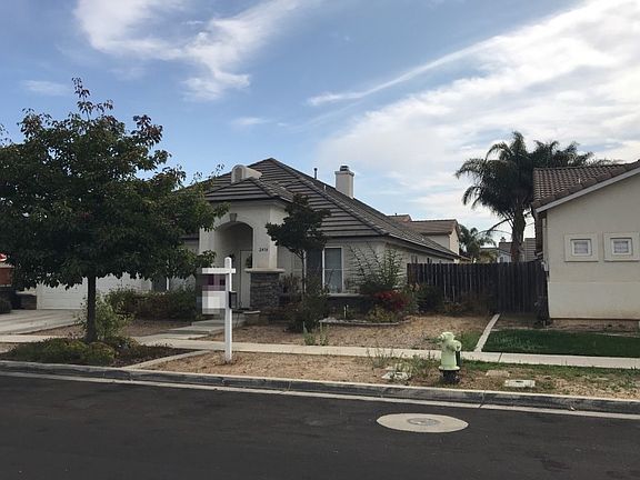 2nd image of 2416 N Darbeton Ave