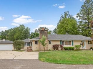 266 Pine Tree Row, Lake Zurich, IL 60047