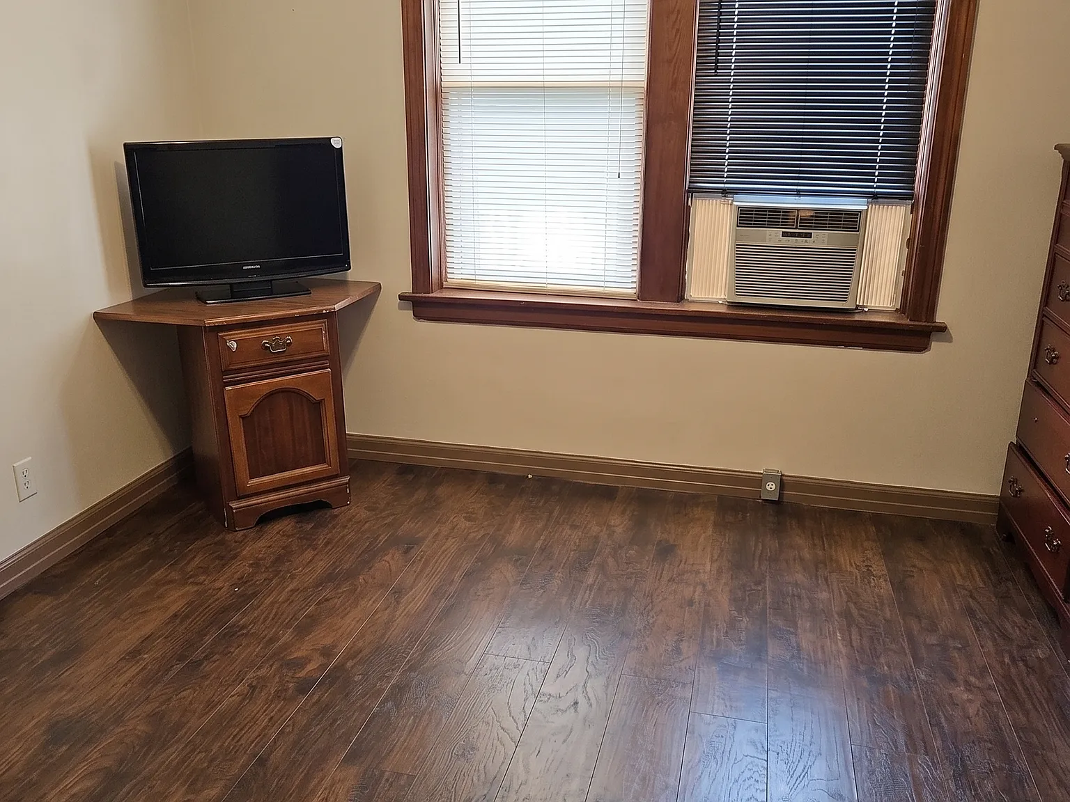 1 bed, 780 sqft, $800 — Photo 4