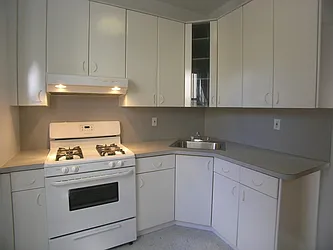 Rented by Townsley & Gay, LLC