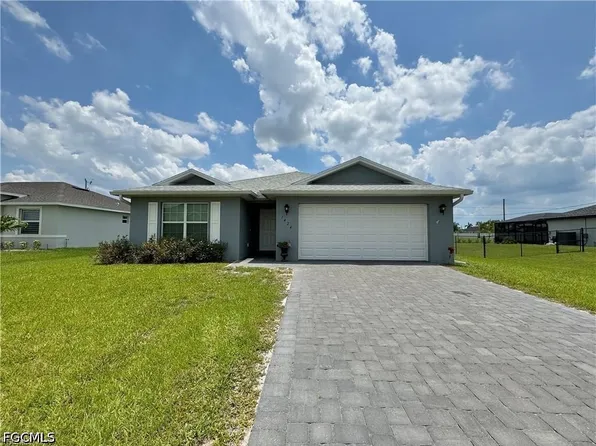 1424 NW 4th St, Cape Coral, FL 33993
