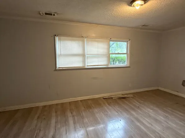 719 Craft Rd, Memphis, TN 38116