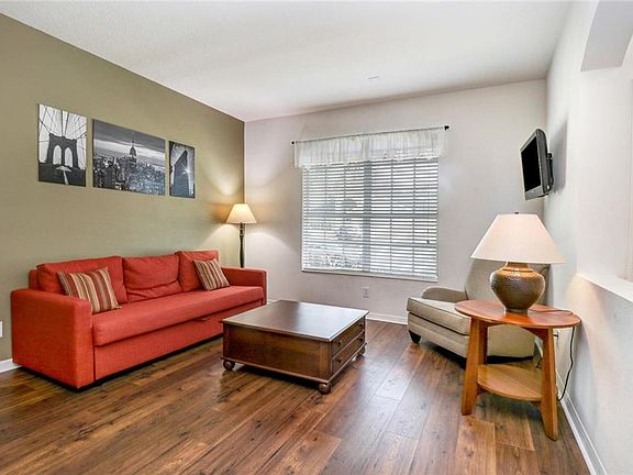 4th image of 6105 Whimbrelwood Dr