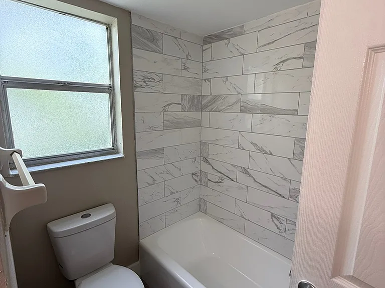 3315 Barnsdale Dr #B-6 — Photo 12