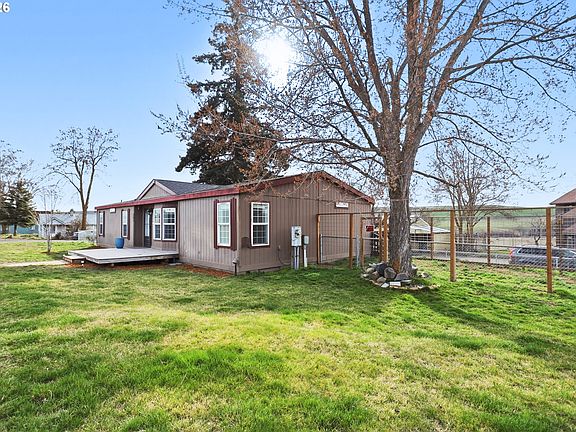 2nd image of 501 NW 3rd St