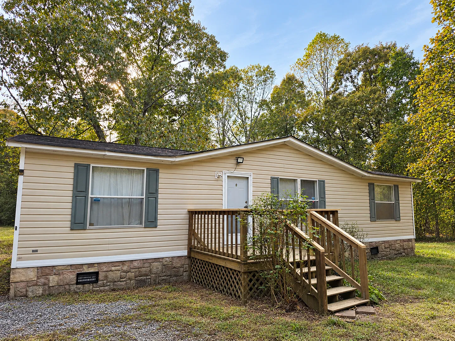 3 bed, 1344 sqft, $1,395 — Photo 2