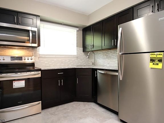 4th image of 515 Andria Ave APT 192