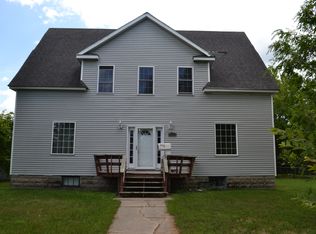 626 E Colvin Ave, Warren, MN 56762